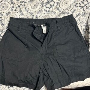 Calvin Klein women’s Charcoal Flat Front Shorts size 0